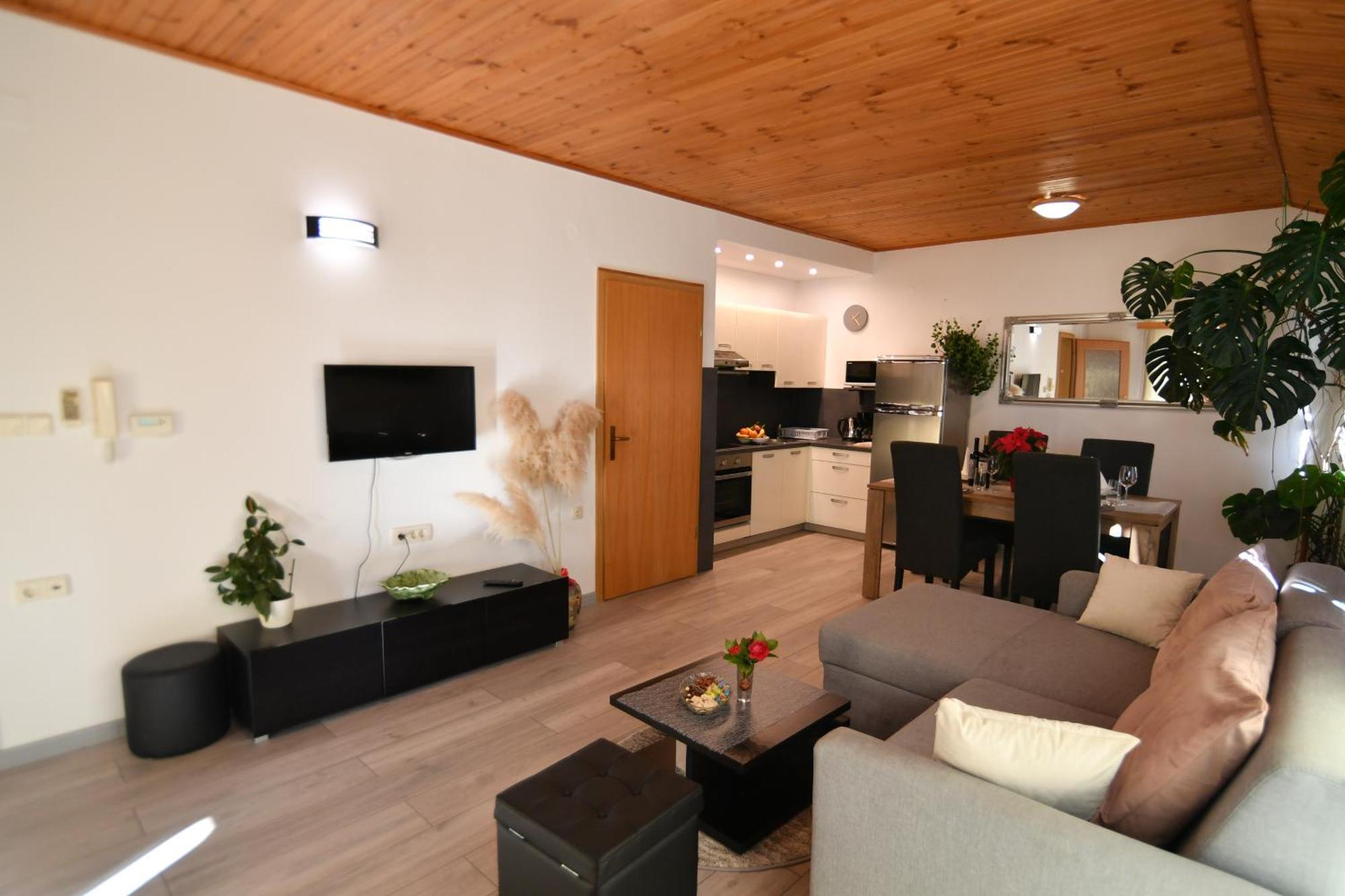 Apartments Perić Opatija Bagian luar foto