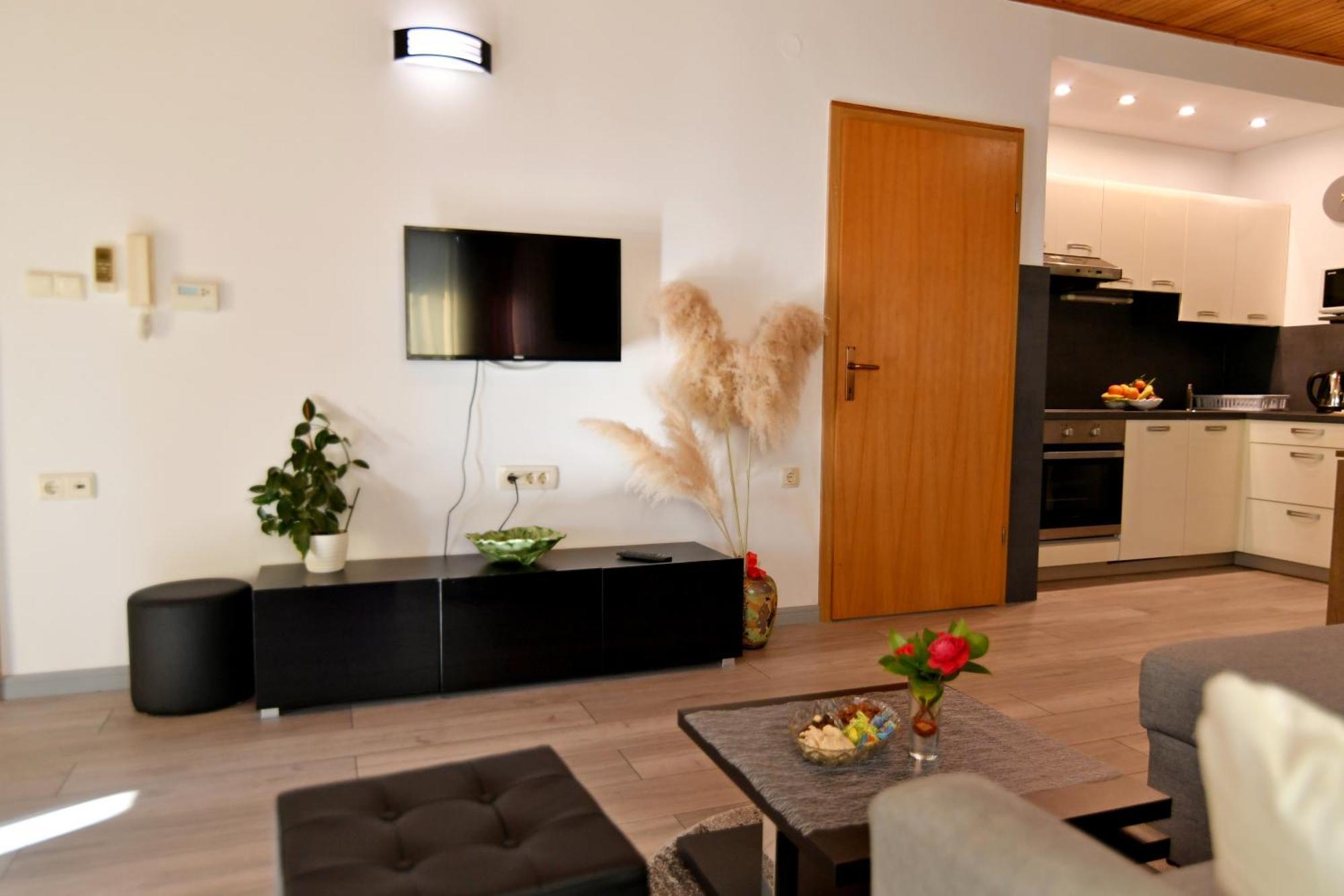 Apartments Perić Opatija Bagian luar foto
