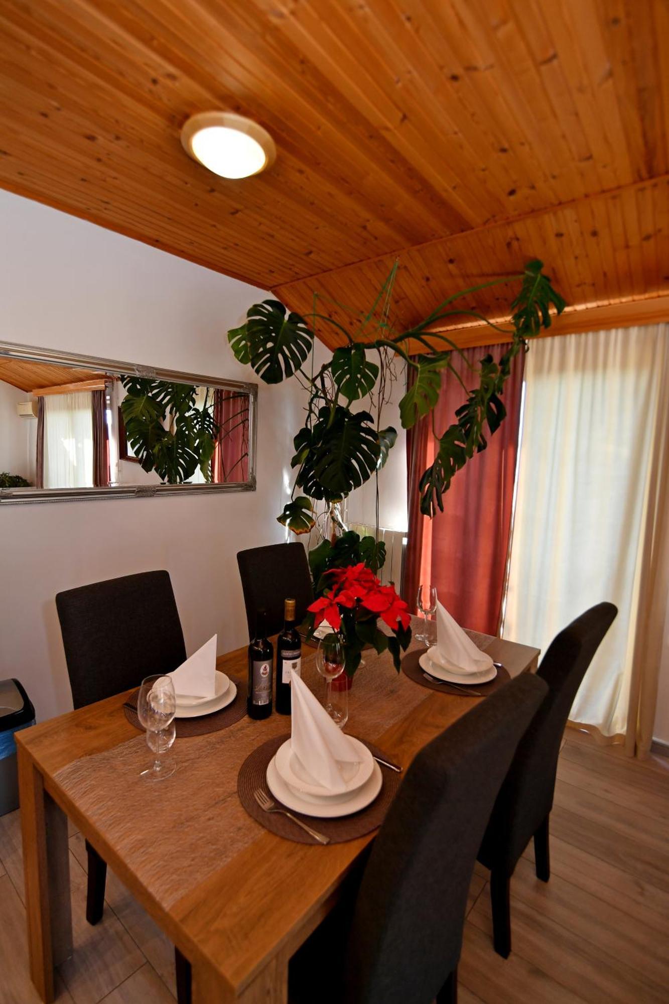Apartments Perić Opatija Bagian luar foto
