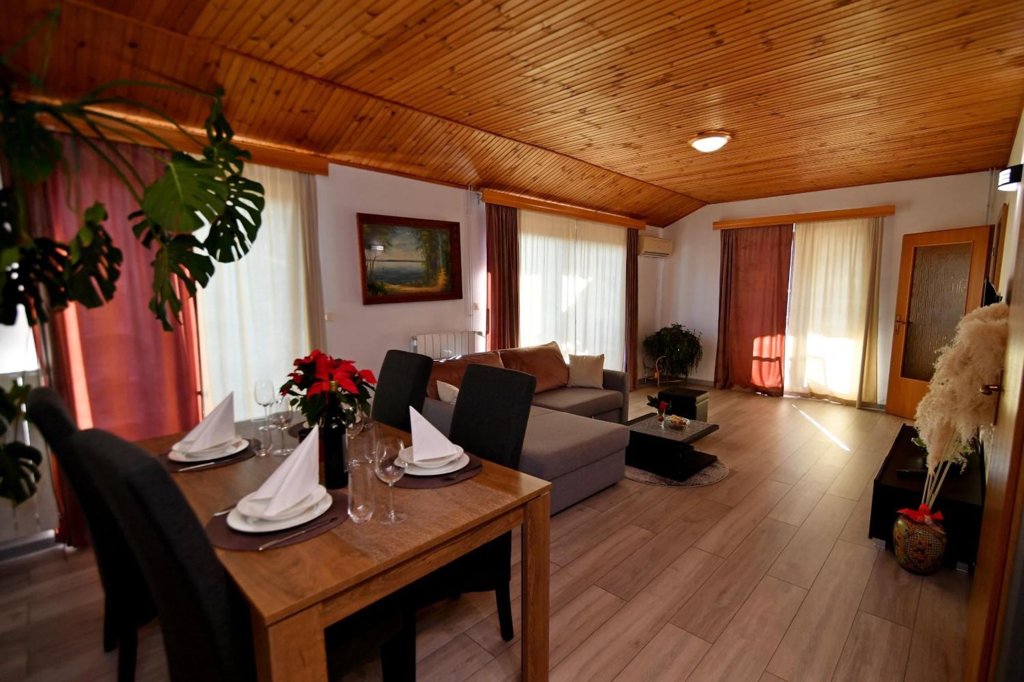 Apartments Perić Opatija Bagian luar foto
