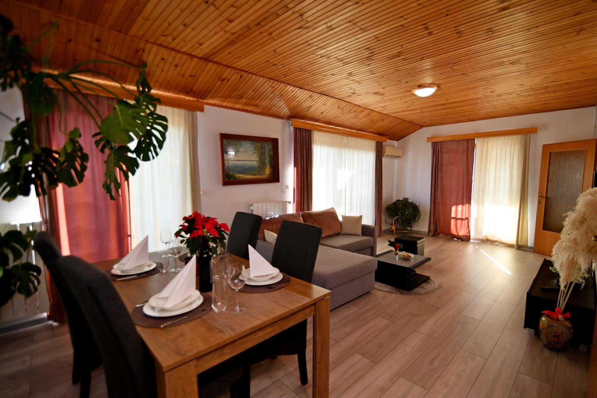 Apartments Perić Opatija Bagian luar foto