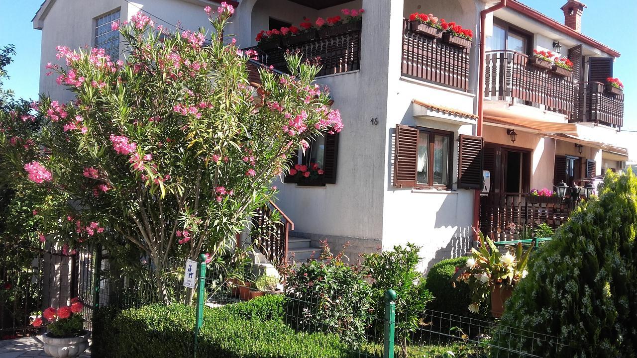 Apartments Perić Opatija Bagian luar foto